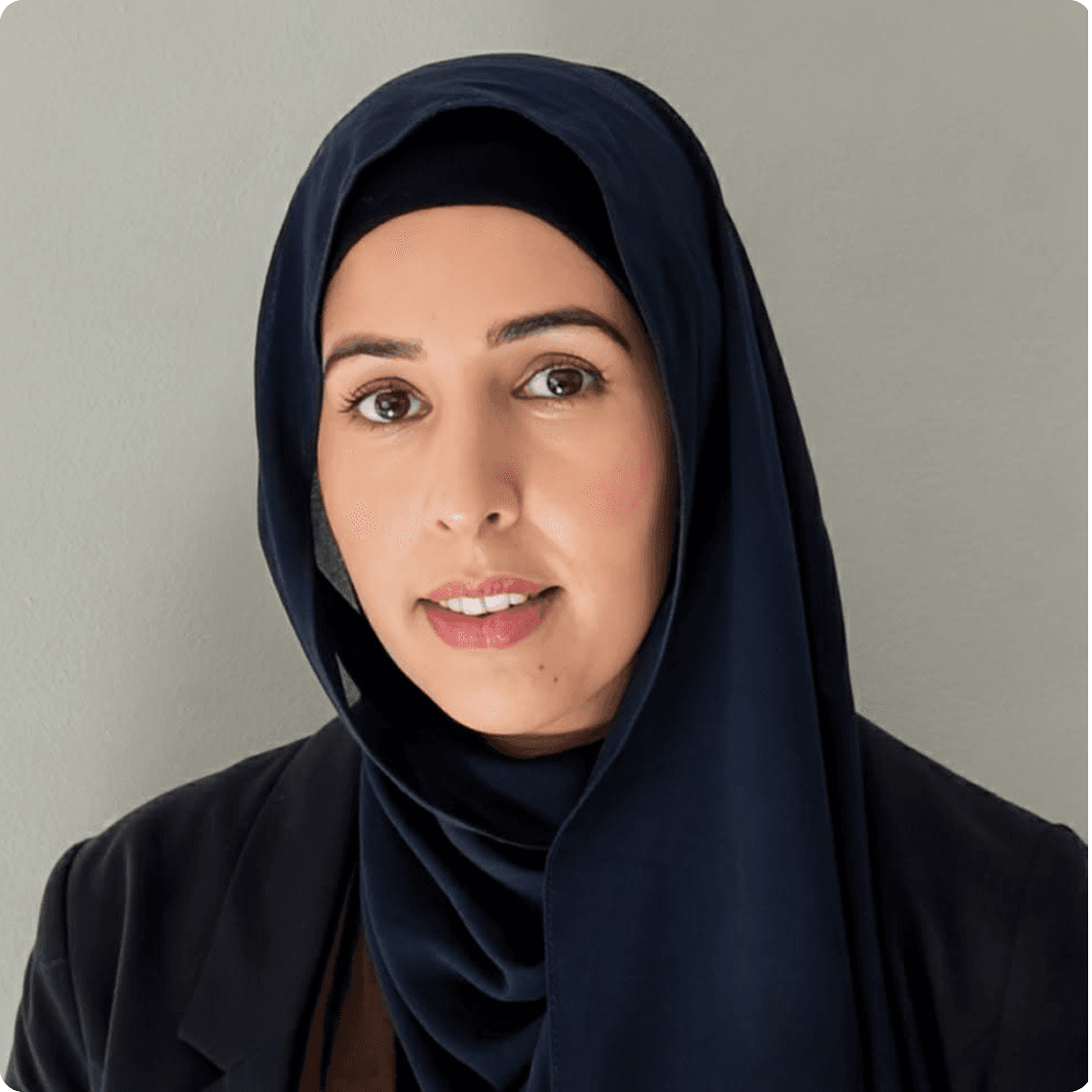 Nadia Riaz